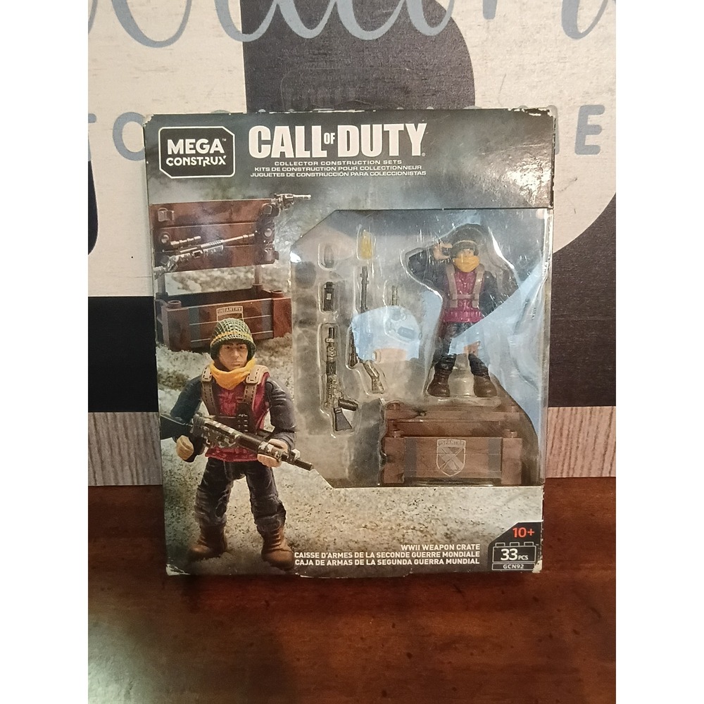 Mega Construx Call of Duty WWII Weapon Crate GCN92 33 Pcs Figure Set New